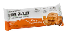 Cargar imagen en el visor de la galería, NaturalSlim® Protein Snackbar™ Peanut Butter Chocolate Chip | Barras de proteína